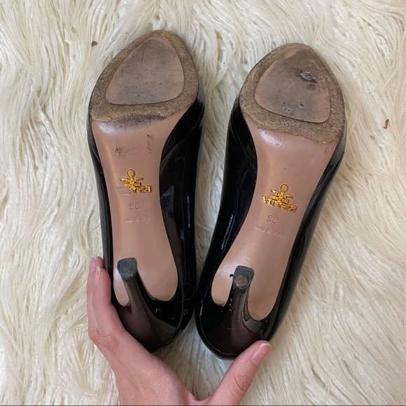 PRADA black patent leather pumps - Picture 11 of 16